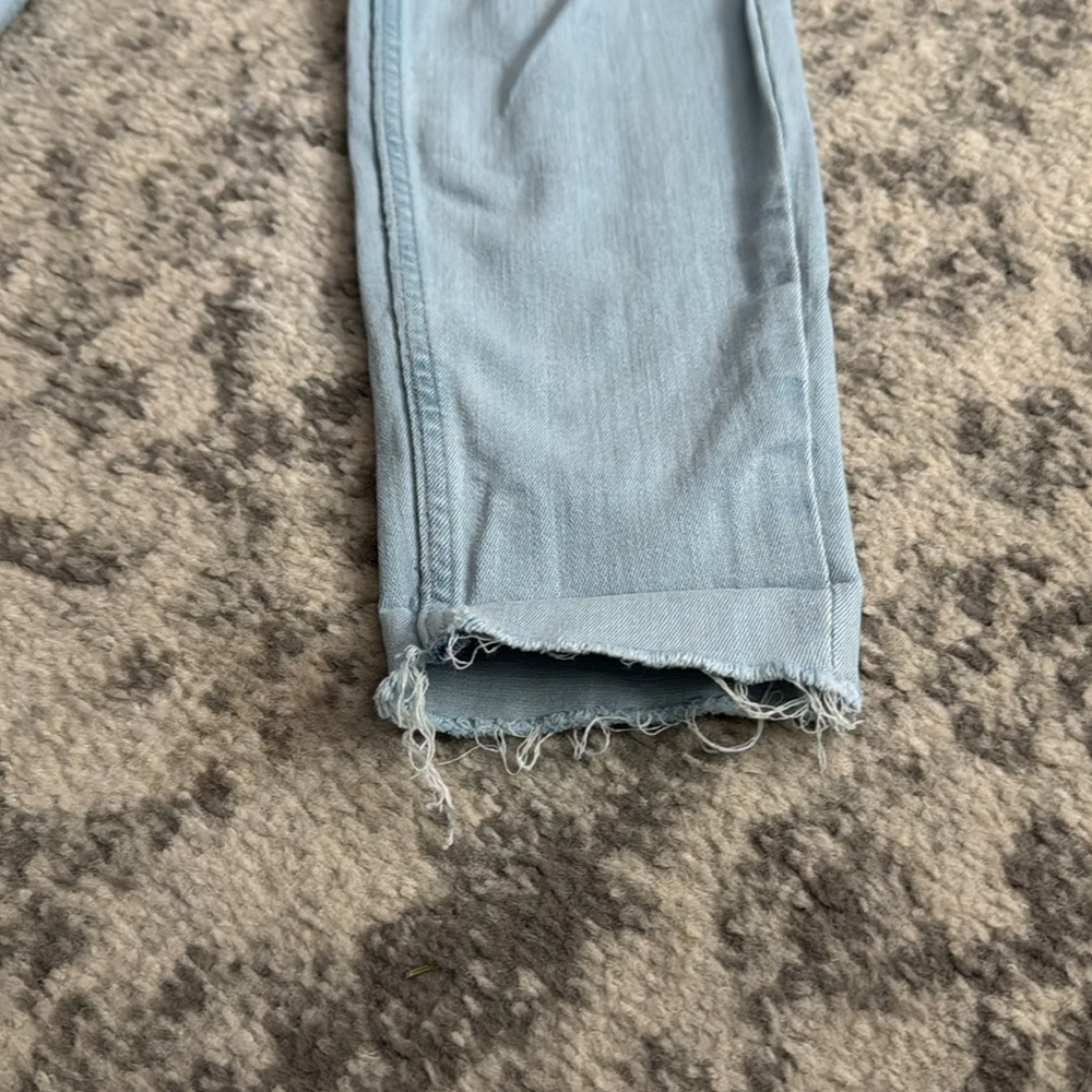 GAP High Rise Distressed Jeans - Picture 3 of 5